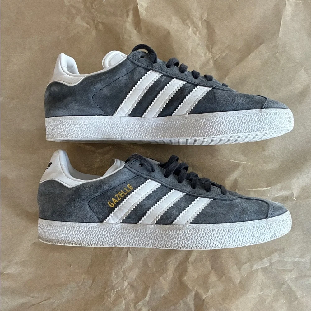 adidas classic timeless